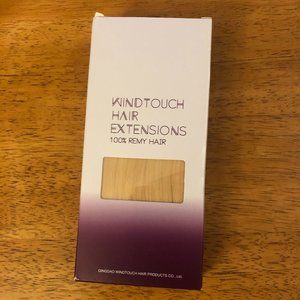 Brand New 18" Bleached Blonde Clip In Extensions